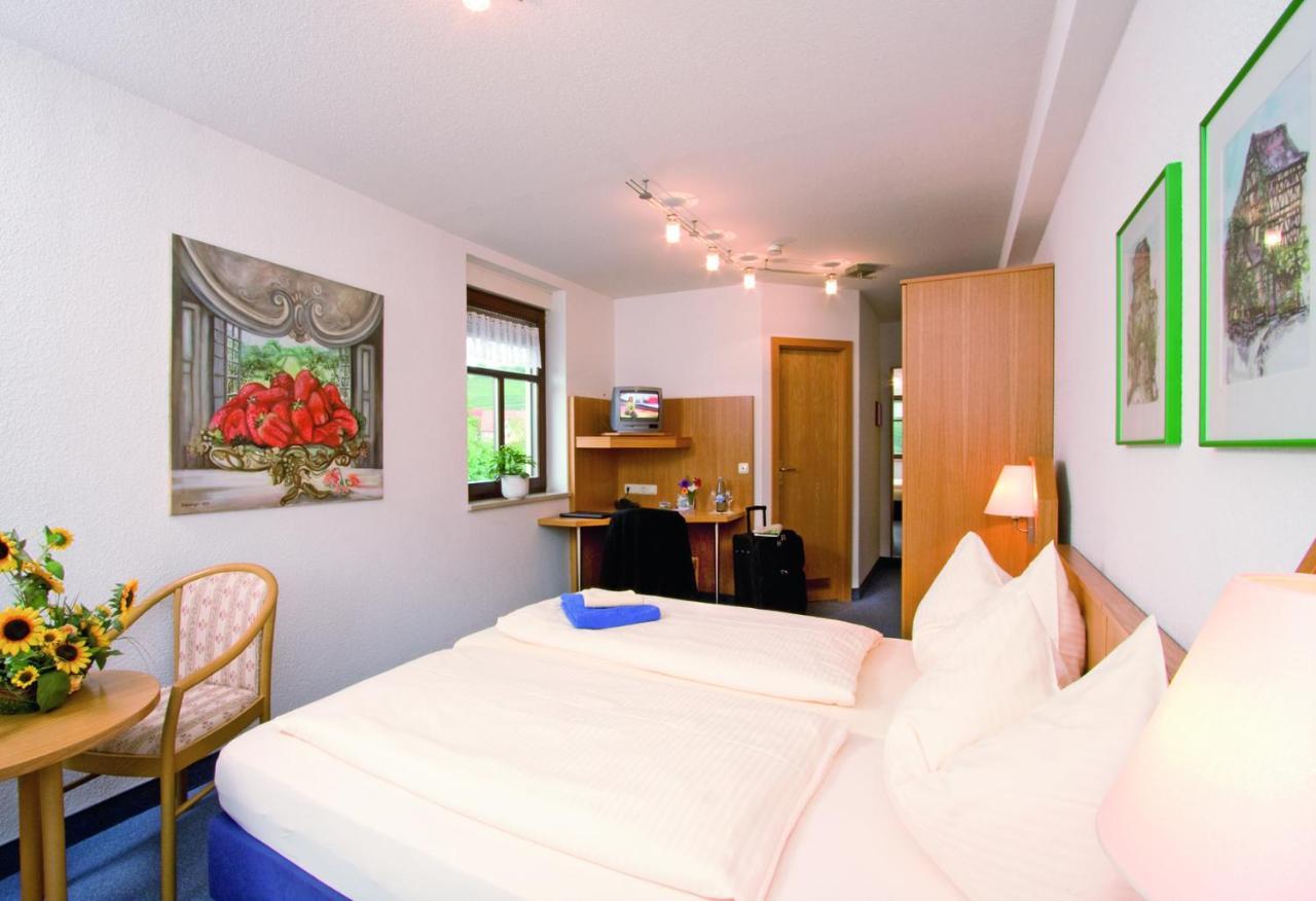 Gasthof Hotel Anker Sommerhausen Luaran gambar